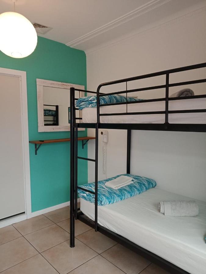Ozzie Pozzie Backpackers Hostel Port Macquarie Εξωτερικό φωτογραφία