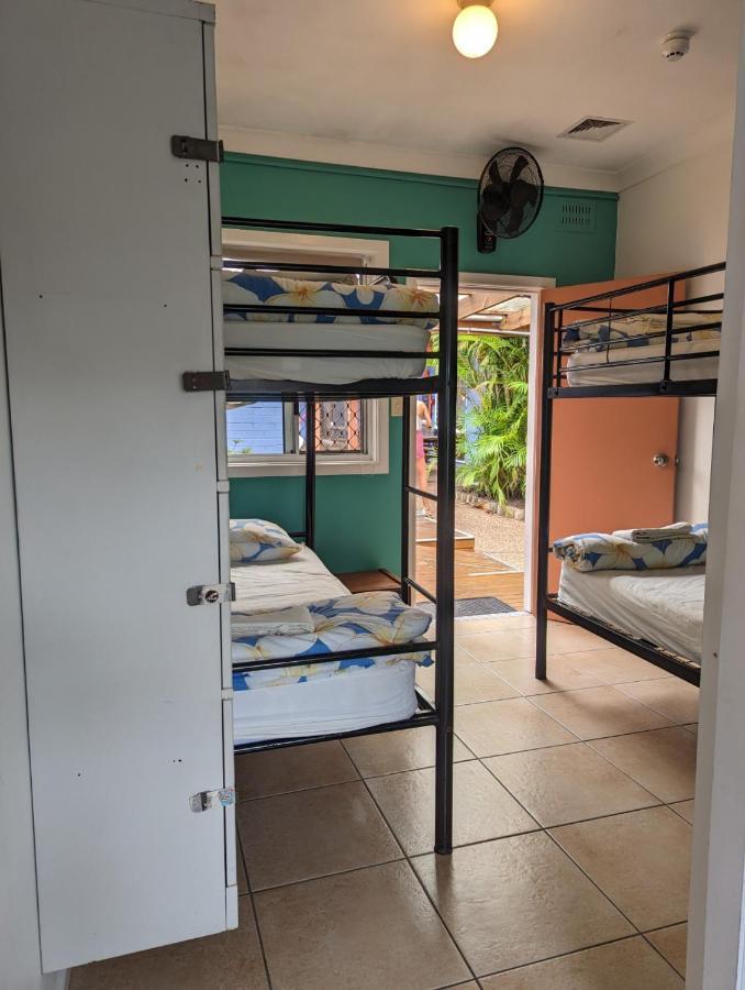 Ozzie Pozzie Backpackers Hostel Port Macquarie Εξωτερικό φωτογραφία