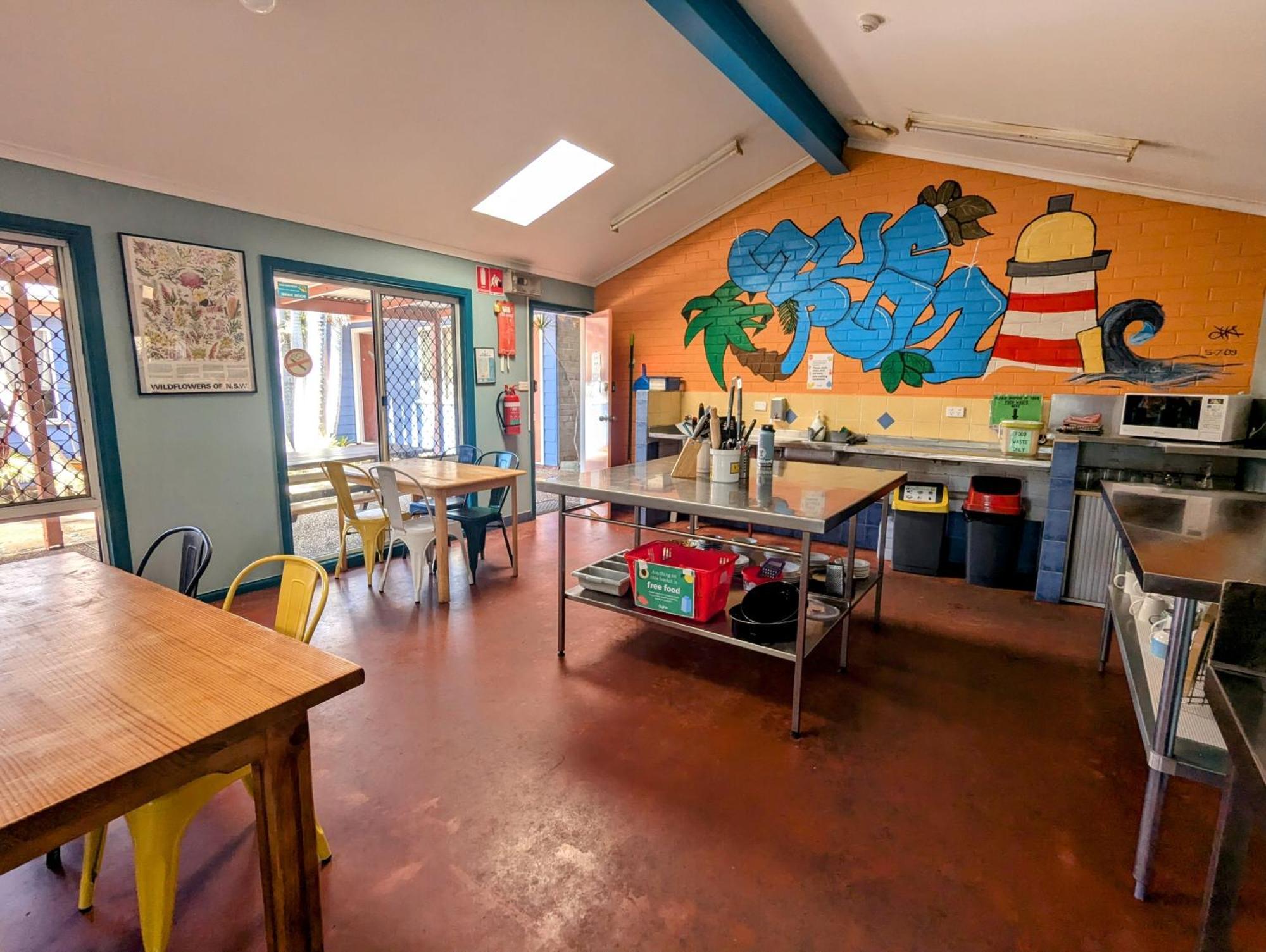 Ozzie Pozzie Backpackers Hostel Port Macquarie Εξωτερικό φωτογραφία