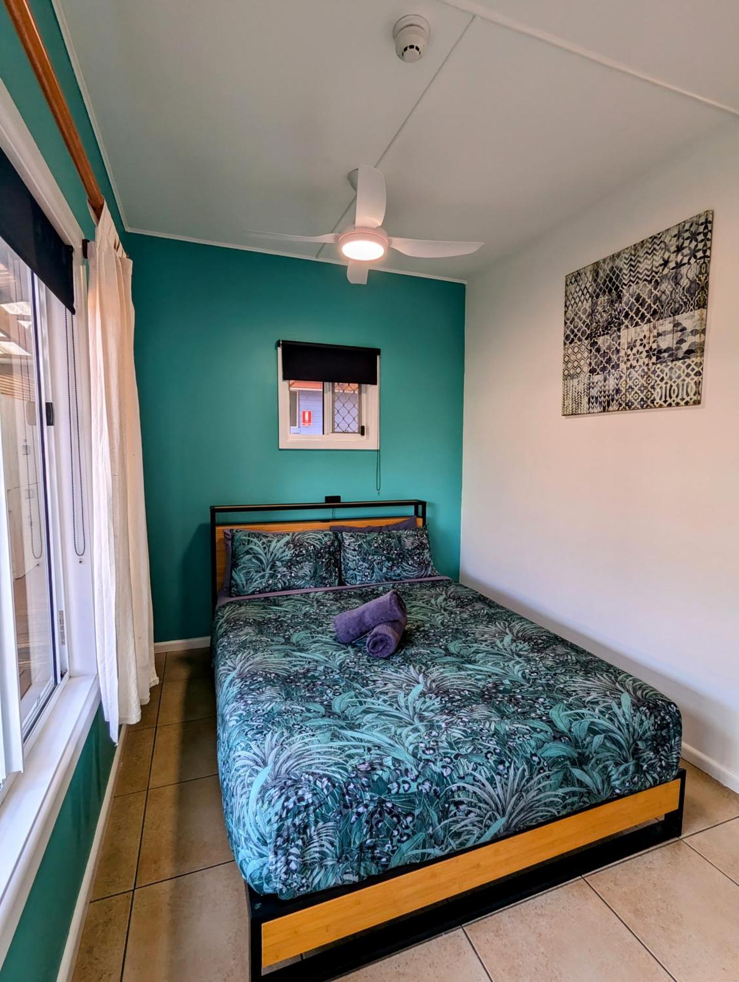 Ozzie Pozzie Backpackers Hostel Port Macquarie Εξωτερικό φωτογραφία