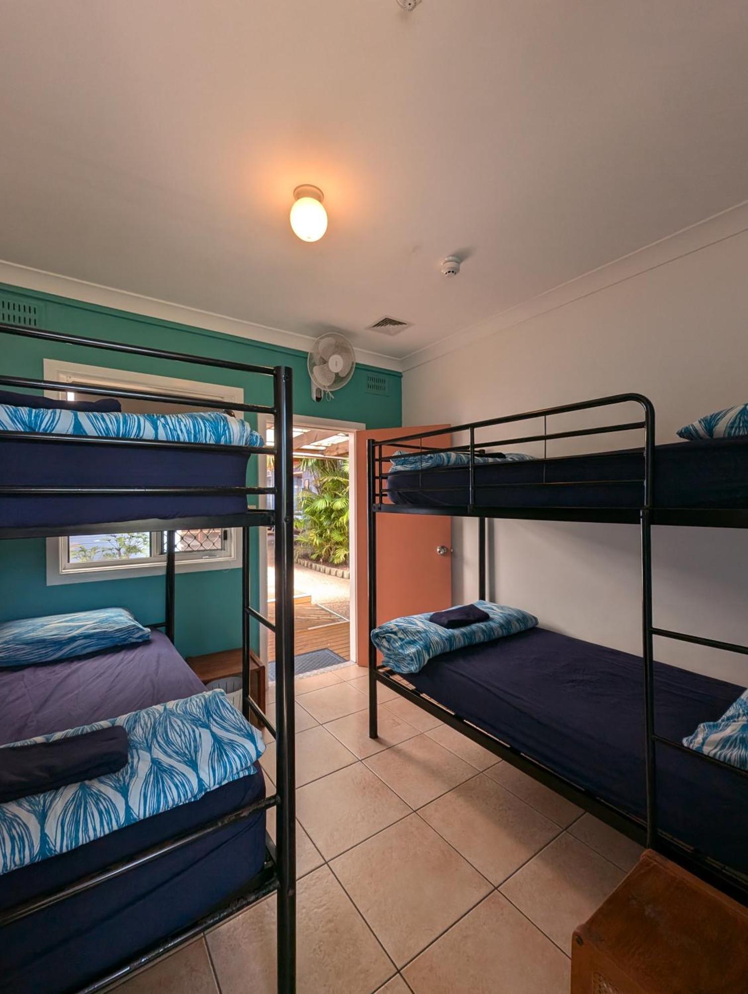 Ozzie Pozzie Backpackers Hostel Port Macquarie Εξωτερικό φωτογραφία