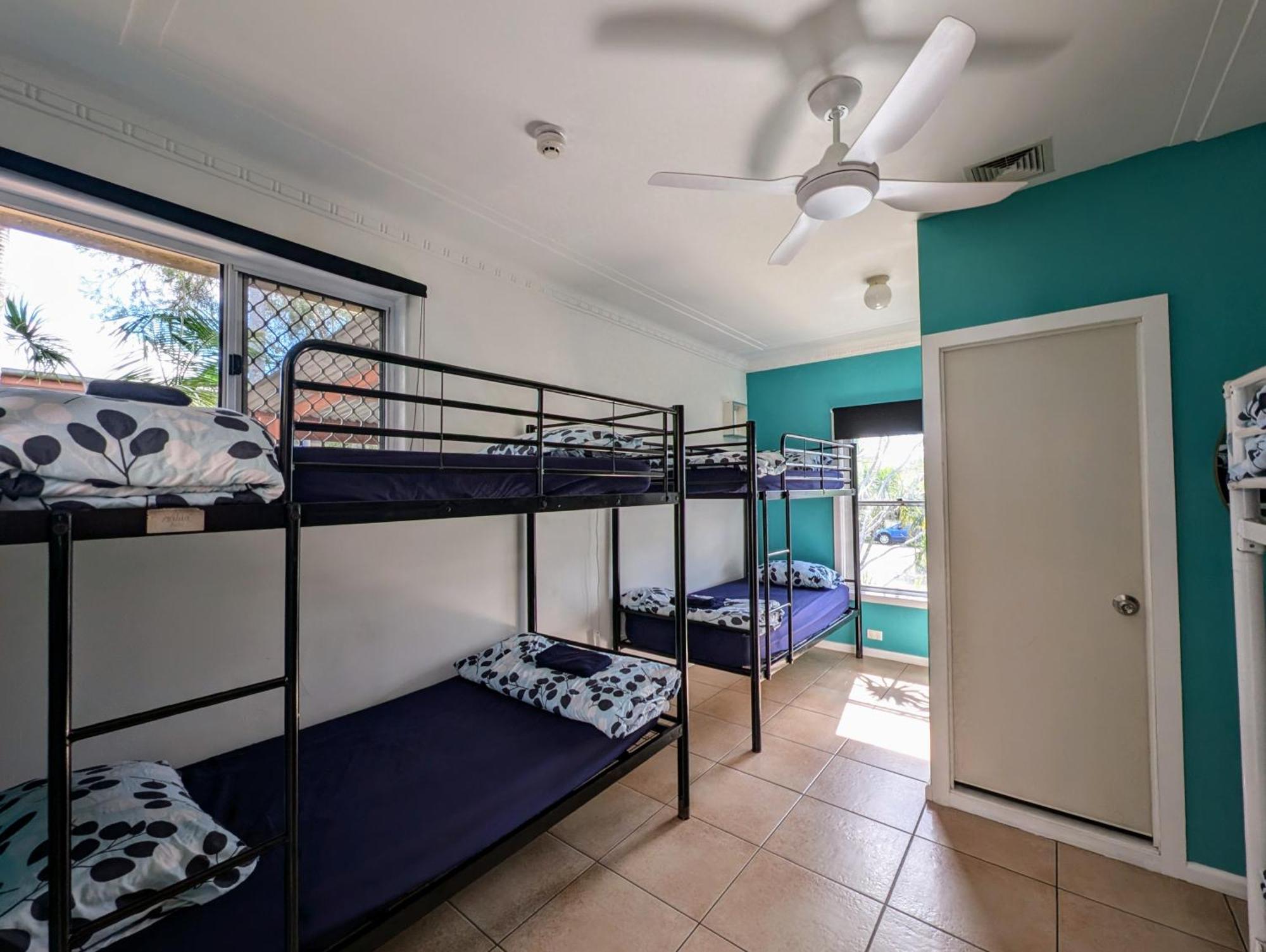 Ozzie Pozzie Backpackers Hostel Port Macquarie Εξωτερικό φωτογραφία